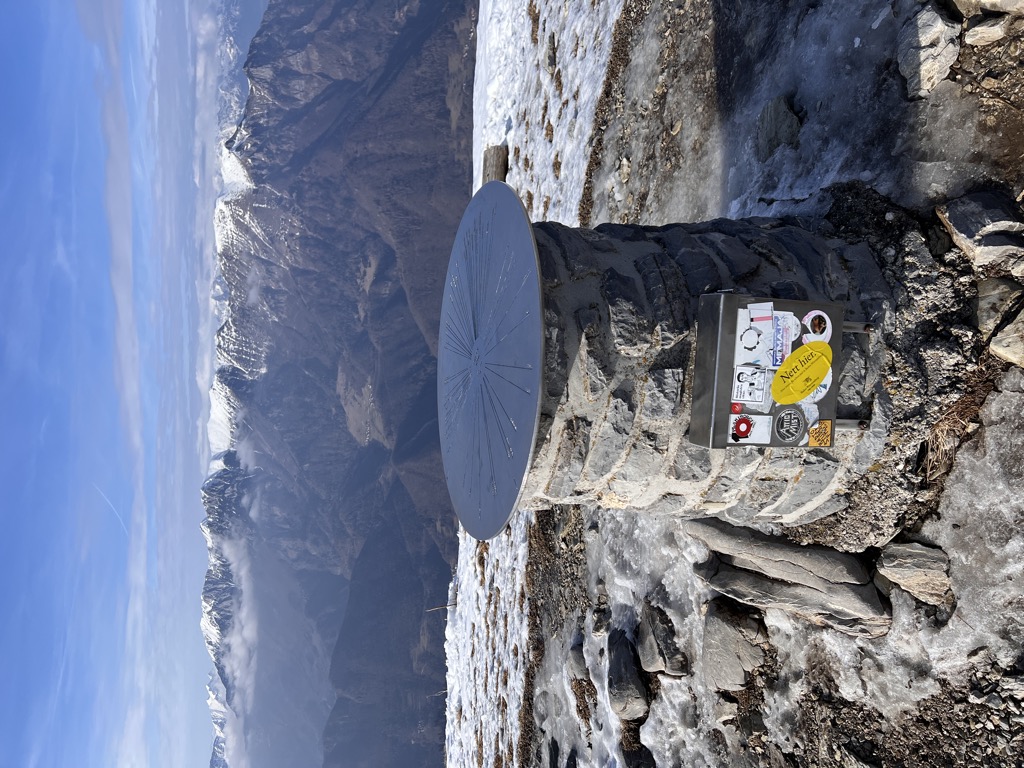 Photo №1 of Porezen