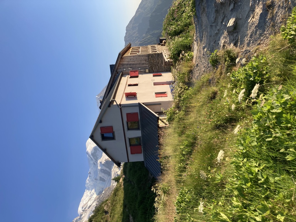 refuge-du-plan-de-l-aiguille-1