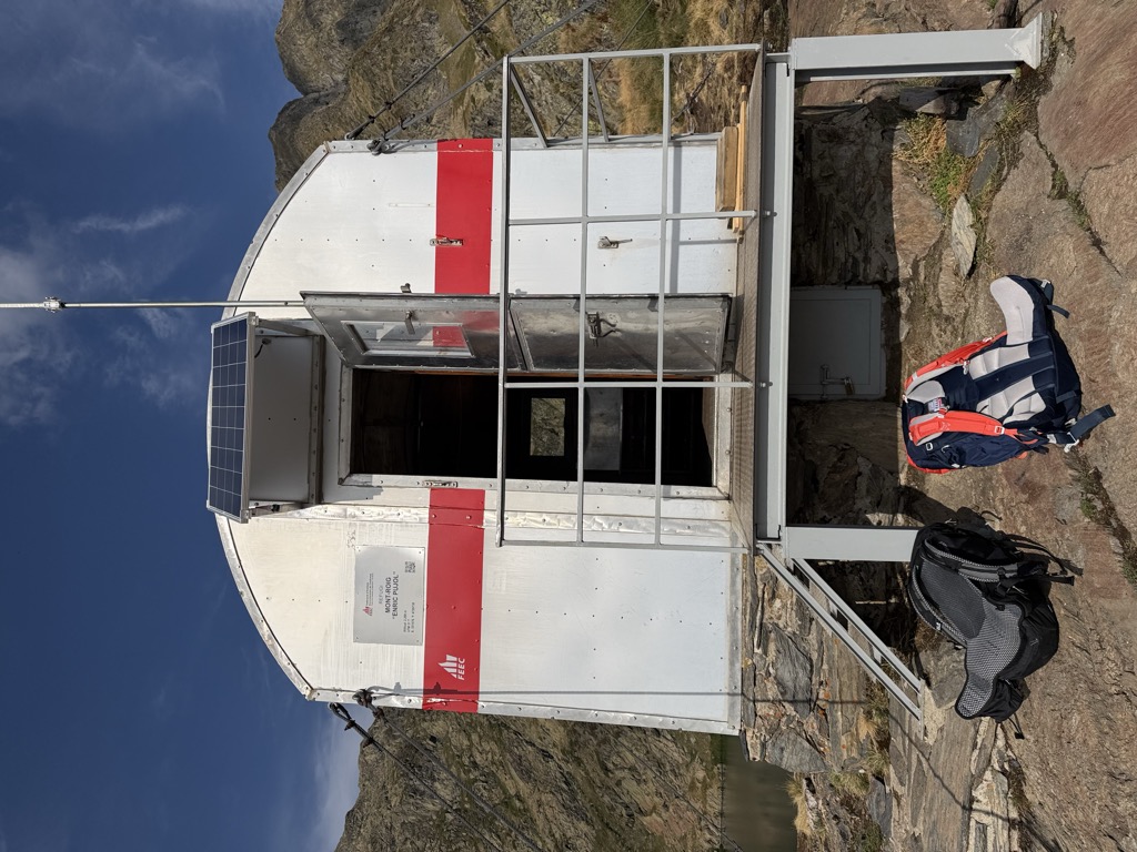 Refugi Mont-roig “Enric Pujol”