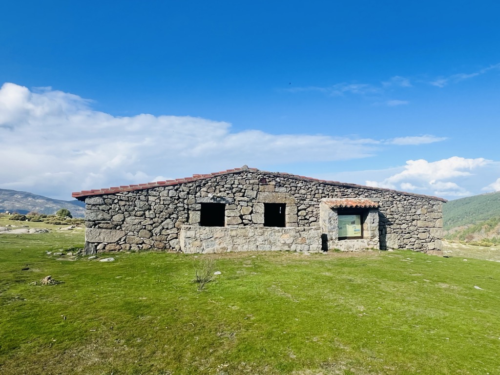 refugio-pozo-de-la-nieve