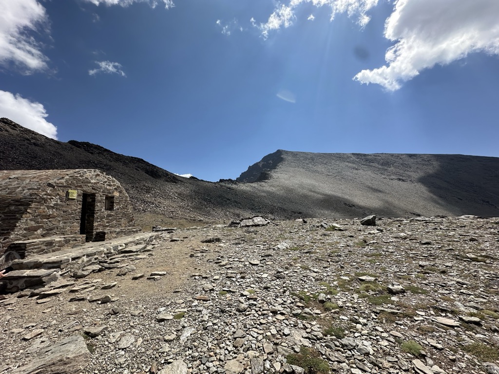 refugio-vivac-de-la-caldera-2