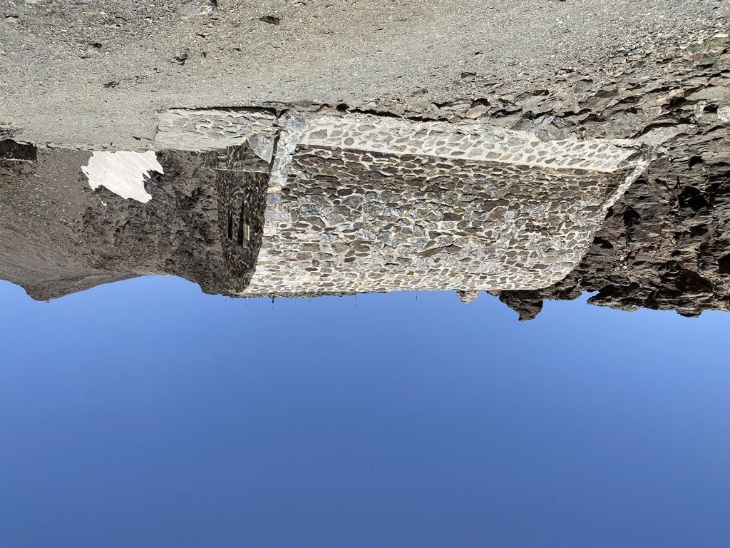 Photo №2 of Refugio-Vivac de la Carihuela