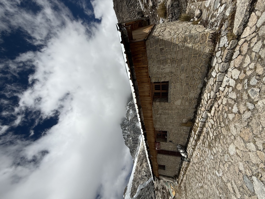 refugio-vivaque-longoni