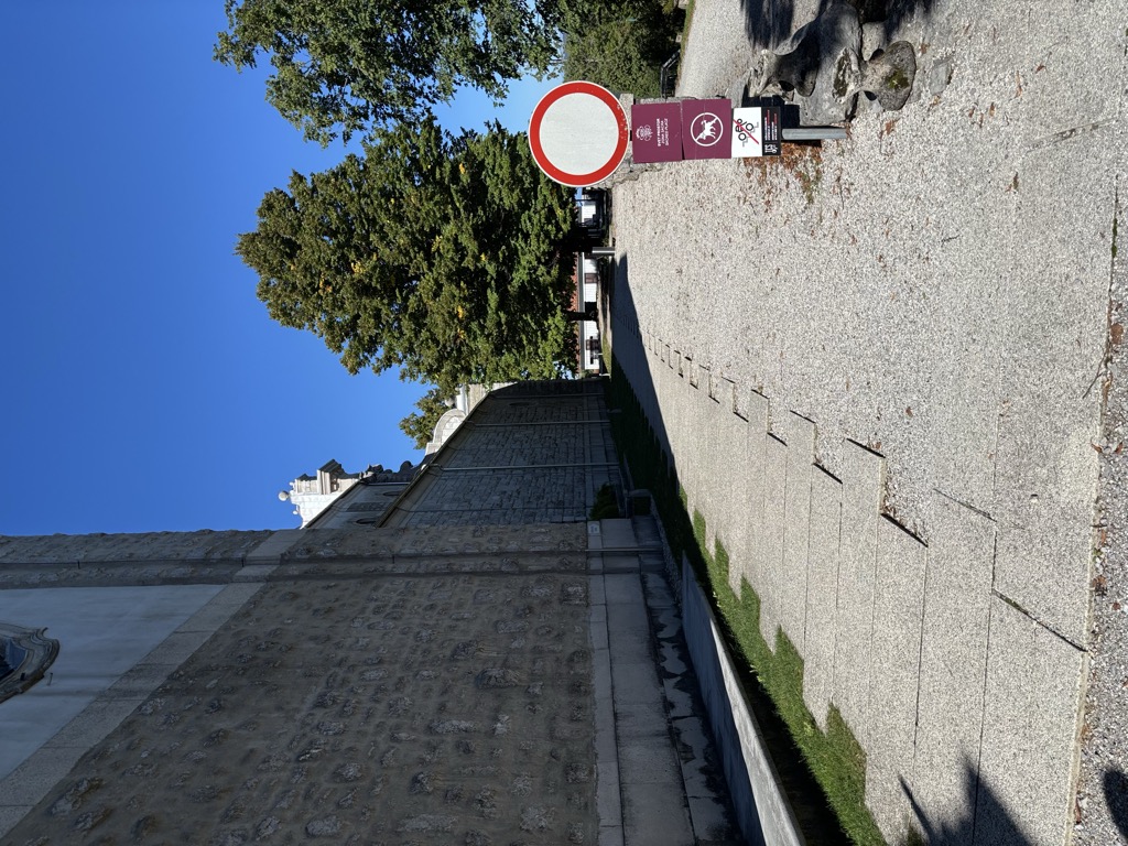 restavracija-sveta-gora-1