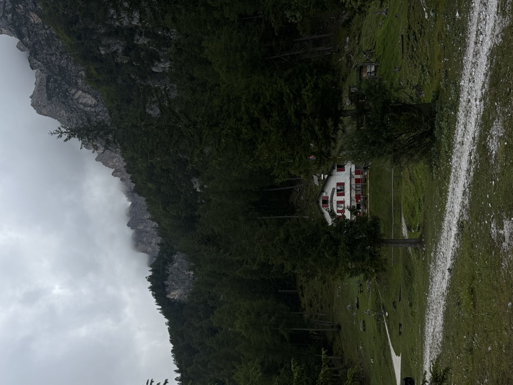 rifugio-capanna-degli-alpini-3