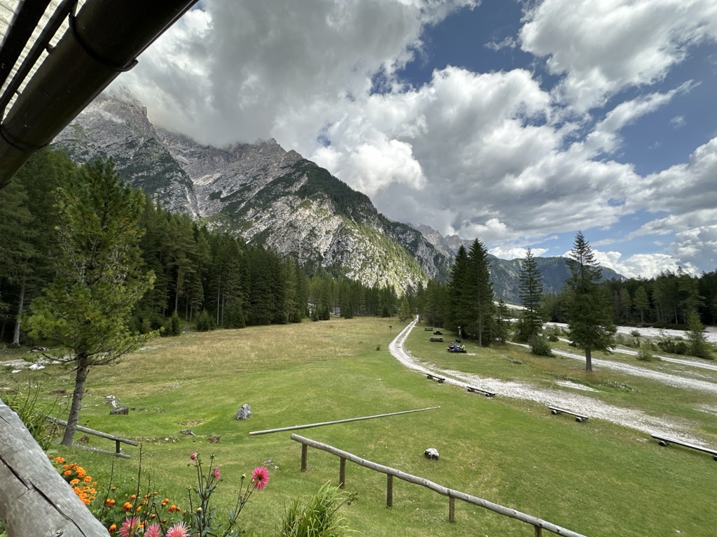 rifugio-capanna-degli-alpini