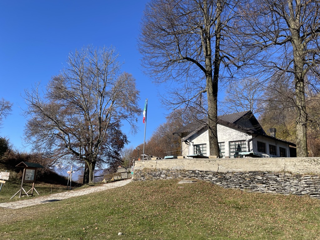 rifugio-de-grandi-adamoli