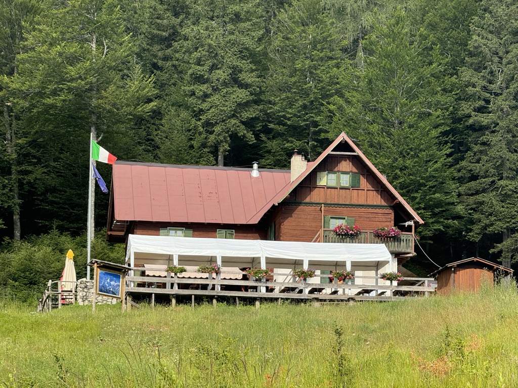 rifugio-fratelli-grego-2