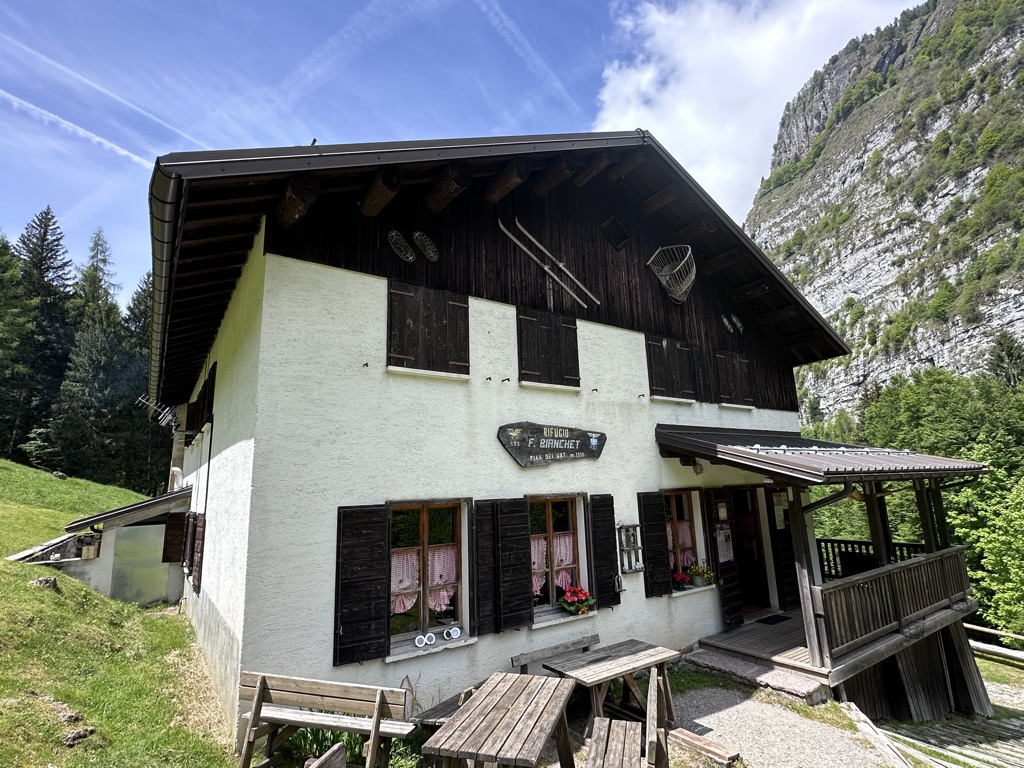 rifugio-furio-bianchet-1