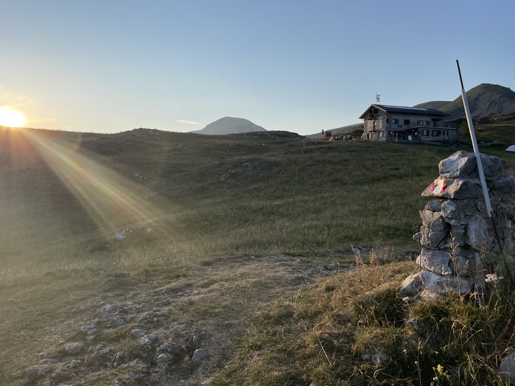 rifugio-gherardi-2