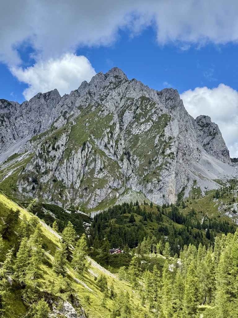 rifugio-gualtiero-laeng-2