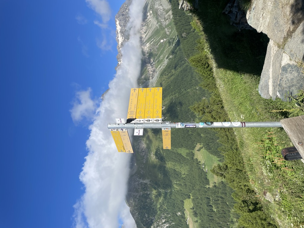 rifugio-guide-di-frachey-1