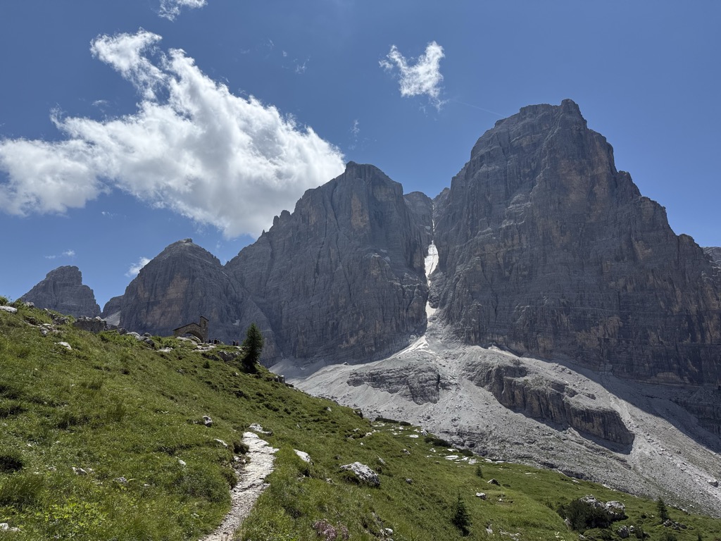 rifugio-maria-e-alberto-al-brentei-4