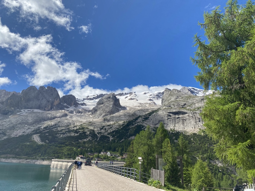 rifugio-marmolada-castiglioni-1