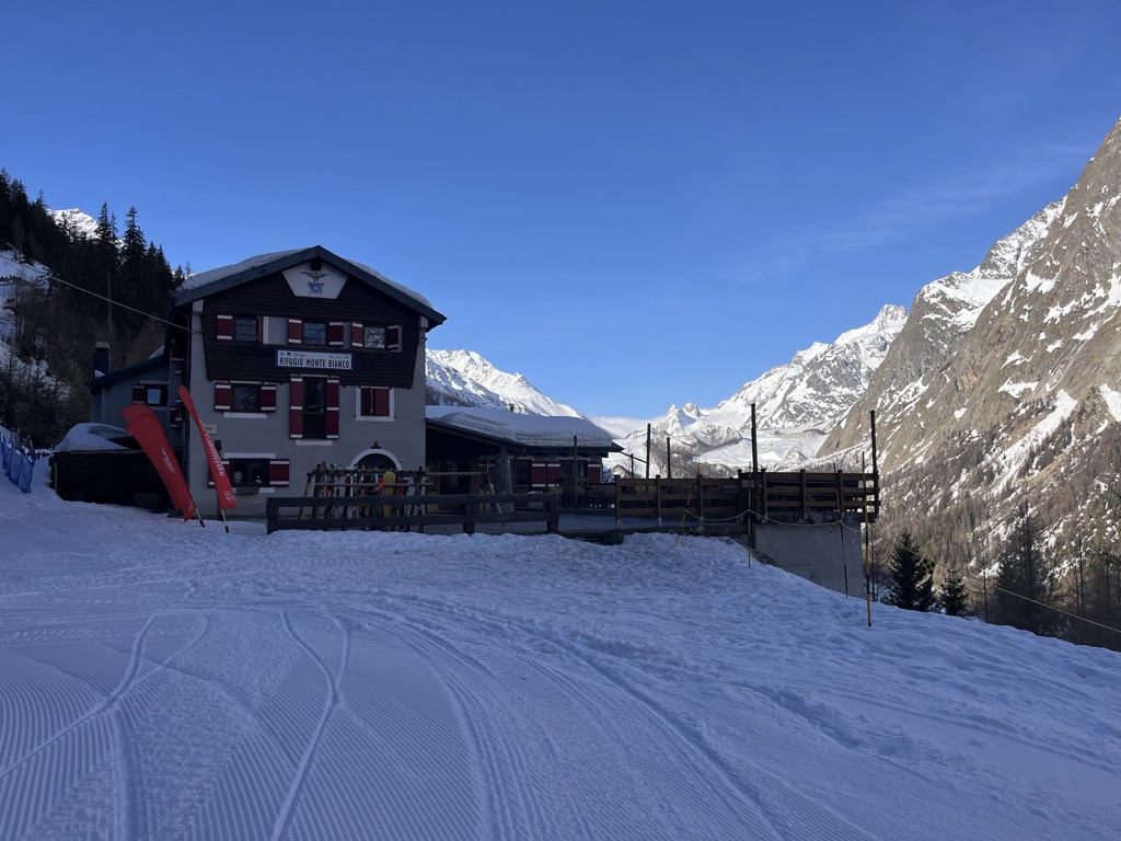 rifugio-monte-bianco-1