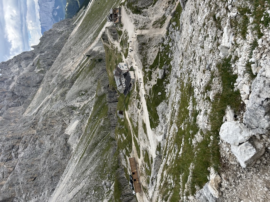 Photo №2 of Rifugio Paul Preuss