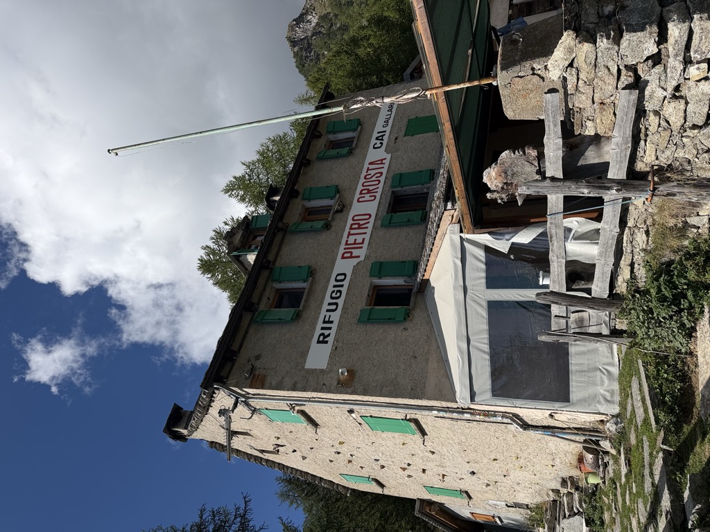 Photo №2 of Rifugio Pietro Crosta