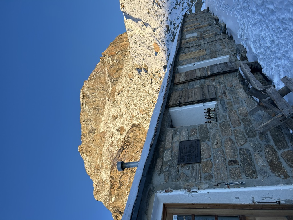 rifugio-vittorio-emanuele-ii-vecchio