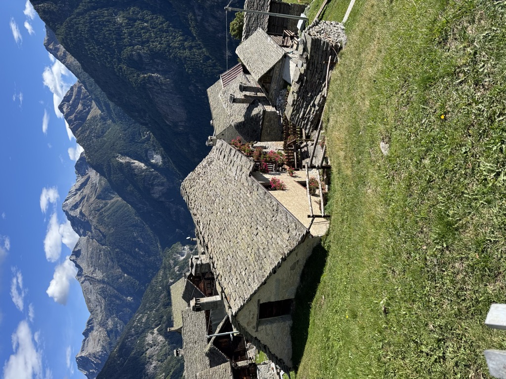 rifugio-zum-gora-1