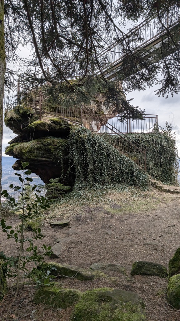 Photo №1 of Roche Mère Henry