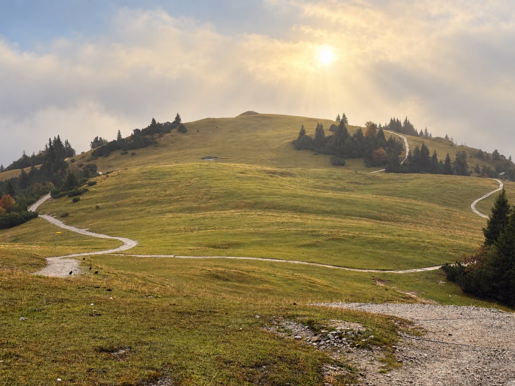 Photo №2 of Roßwank