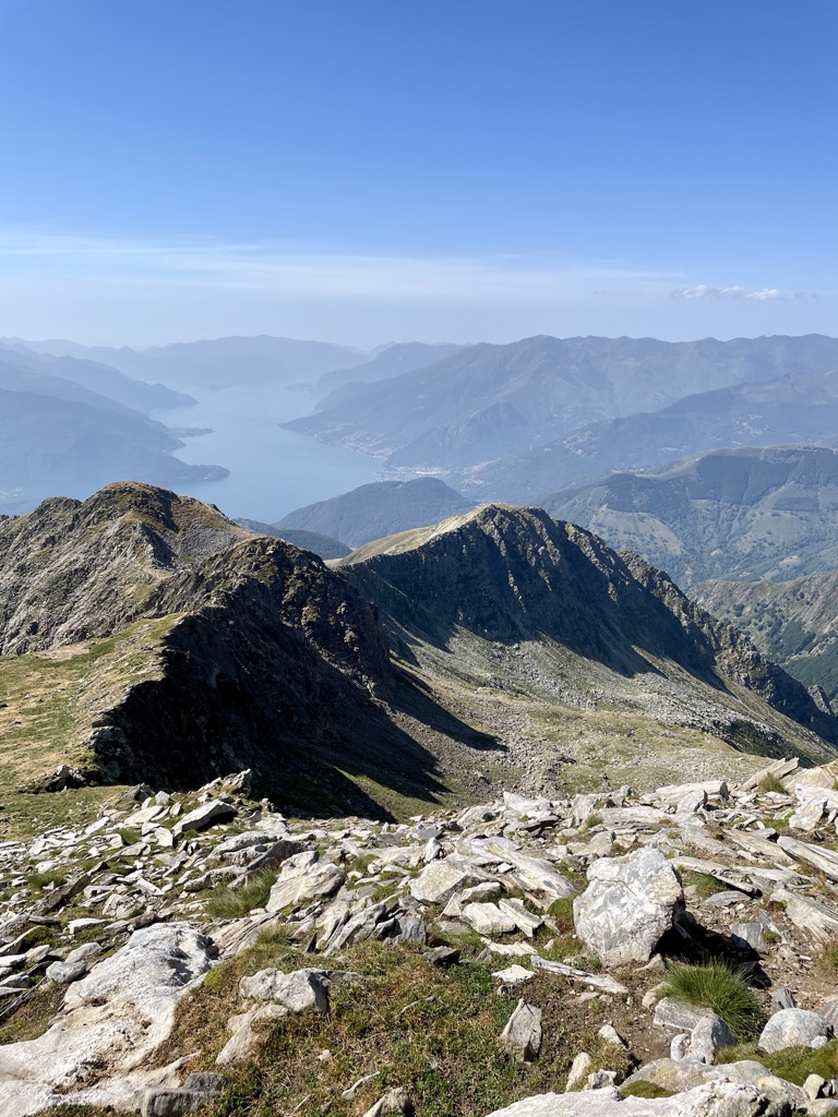 Photo №1 of Sasso Bianco