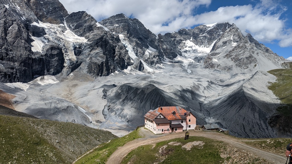 schaubachhutte-rifugio-citta-di-milano-1