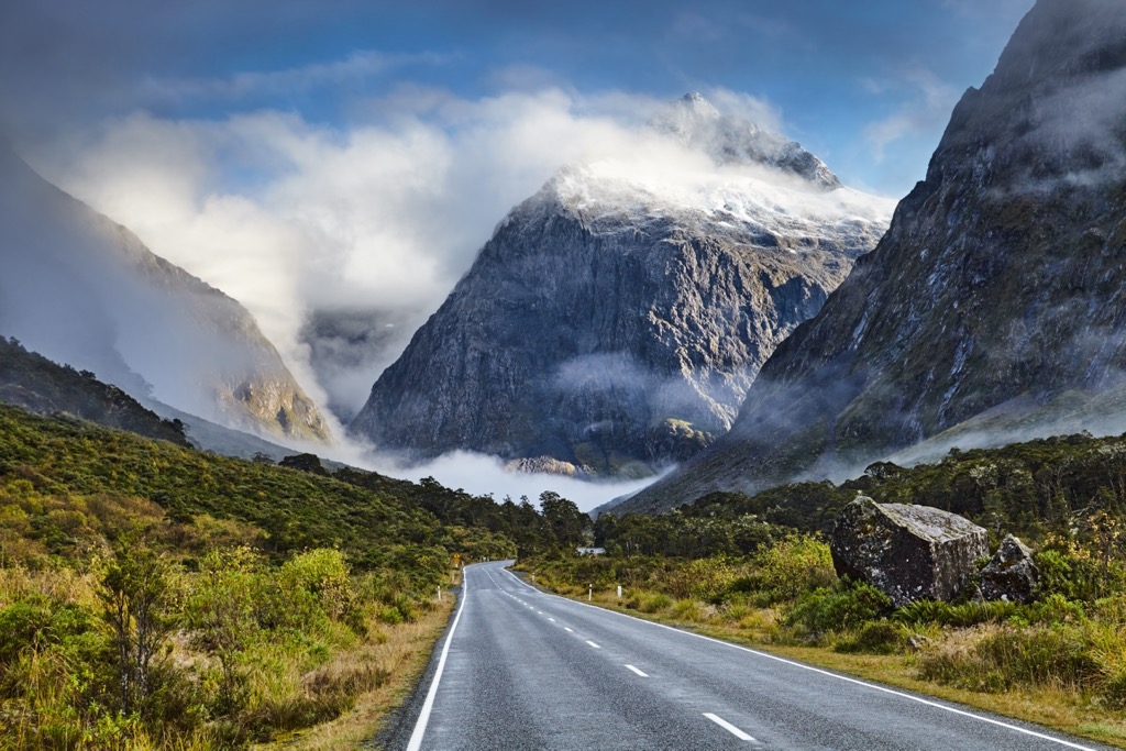 Heading to Fiordland. Nomad-Friendly Countries for Mountain Lovers