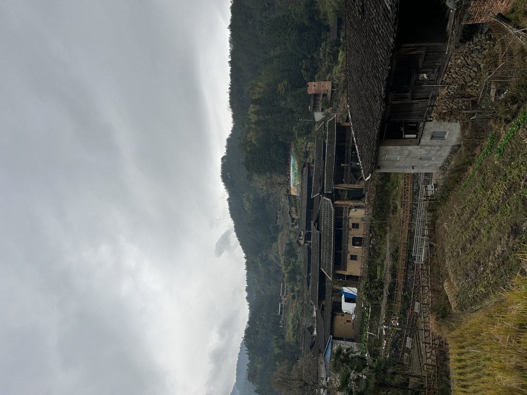 黄家文