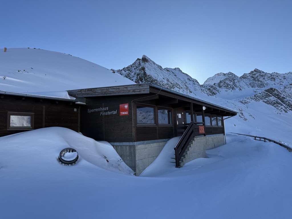 Photo №2 of Sperrenhaus Finstertal