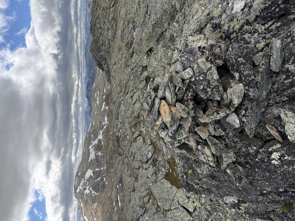 Photo №2 of Storehorn