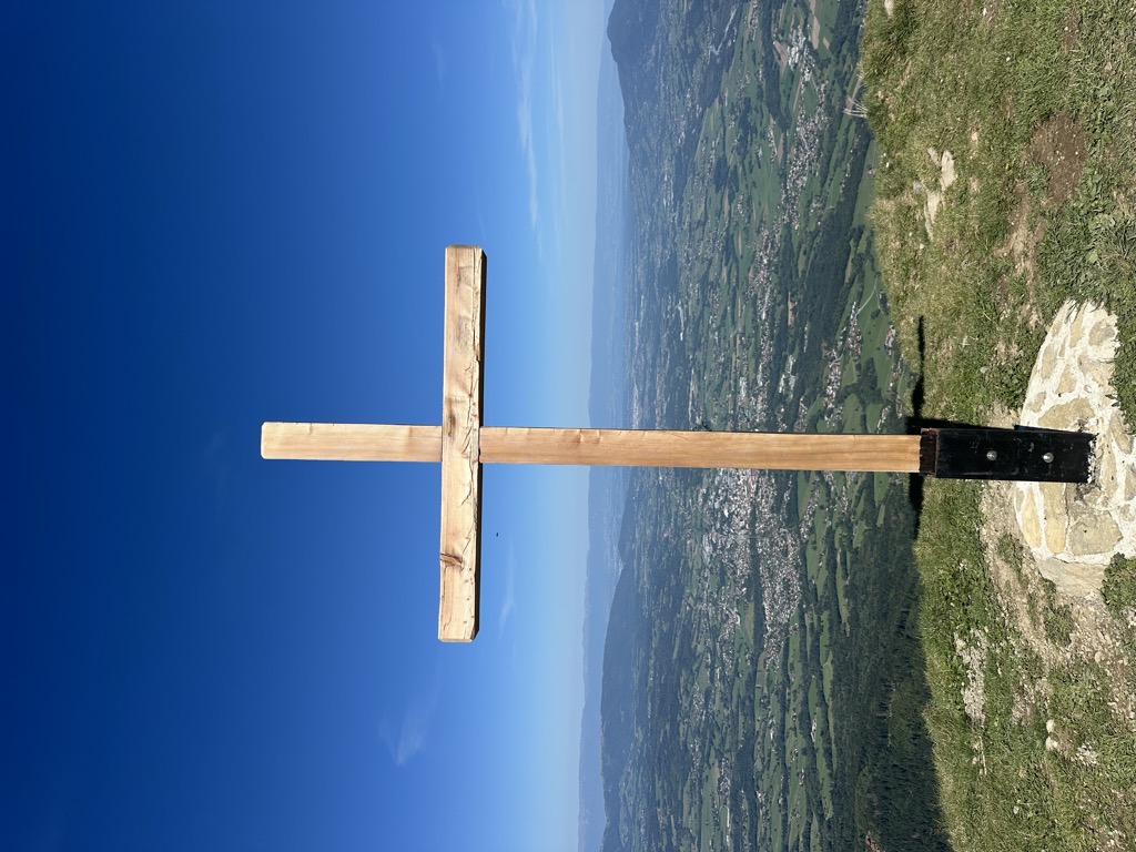 Photo №1 of Sur Cou