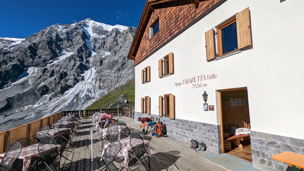 tabarettahutte-rifugio-tabaretta-2