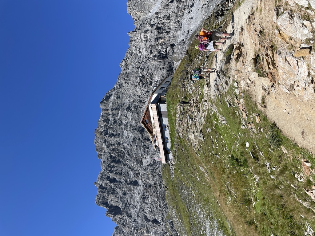 tabarettahutte-rifugio-tabaretta-3