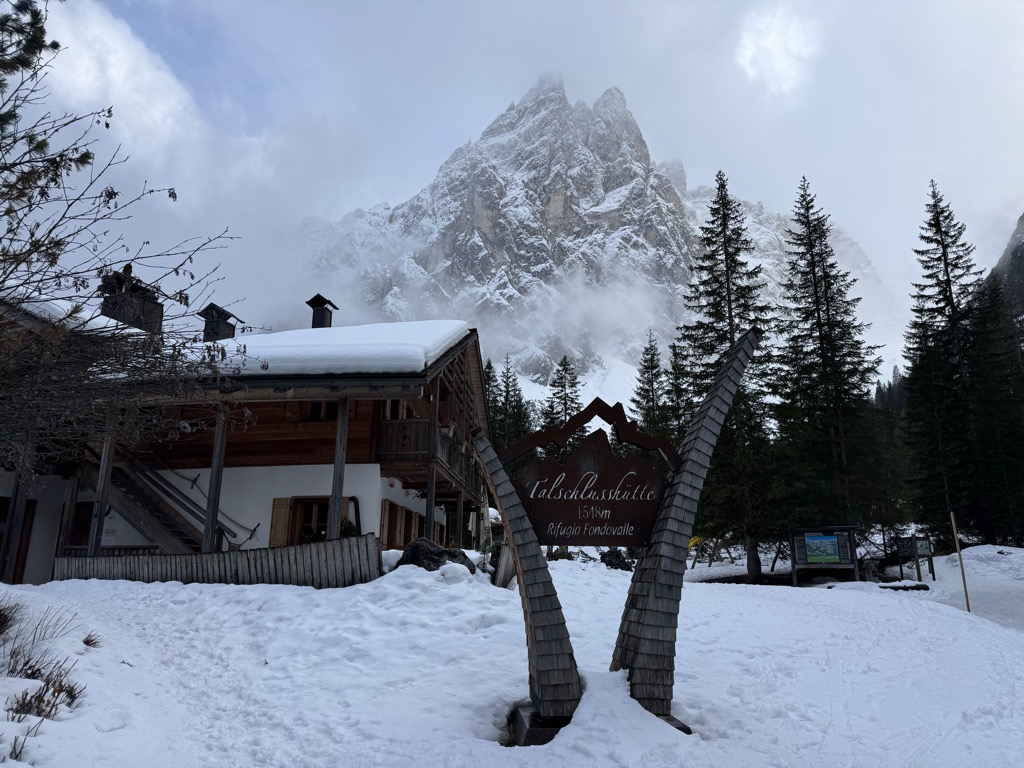 Photo №5 of Talschlusshütte Fischleintal - Rifugio Fondovalle Val Fiscalina