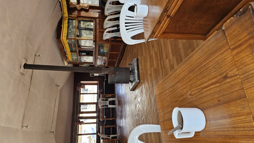 tashi-dele-lodge-restaurant