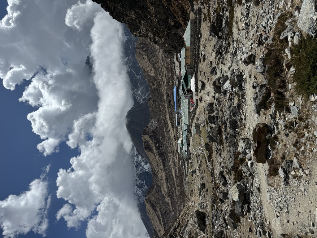 tashi-friendship-lodge-restaurant-3