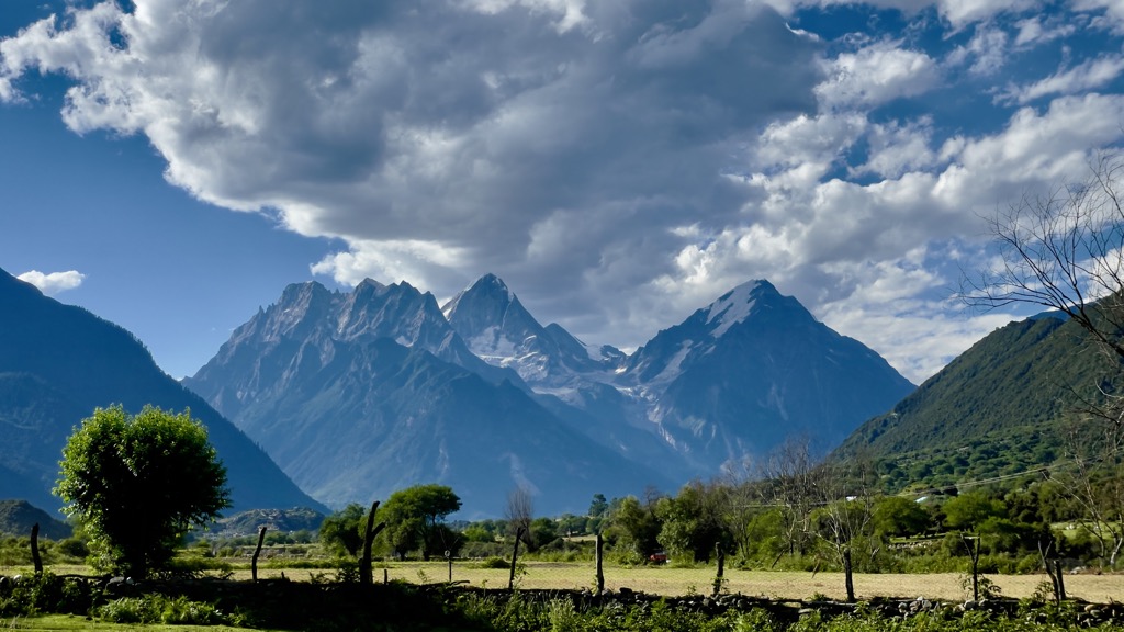 Photo №1 of Tatsekangpu