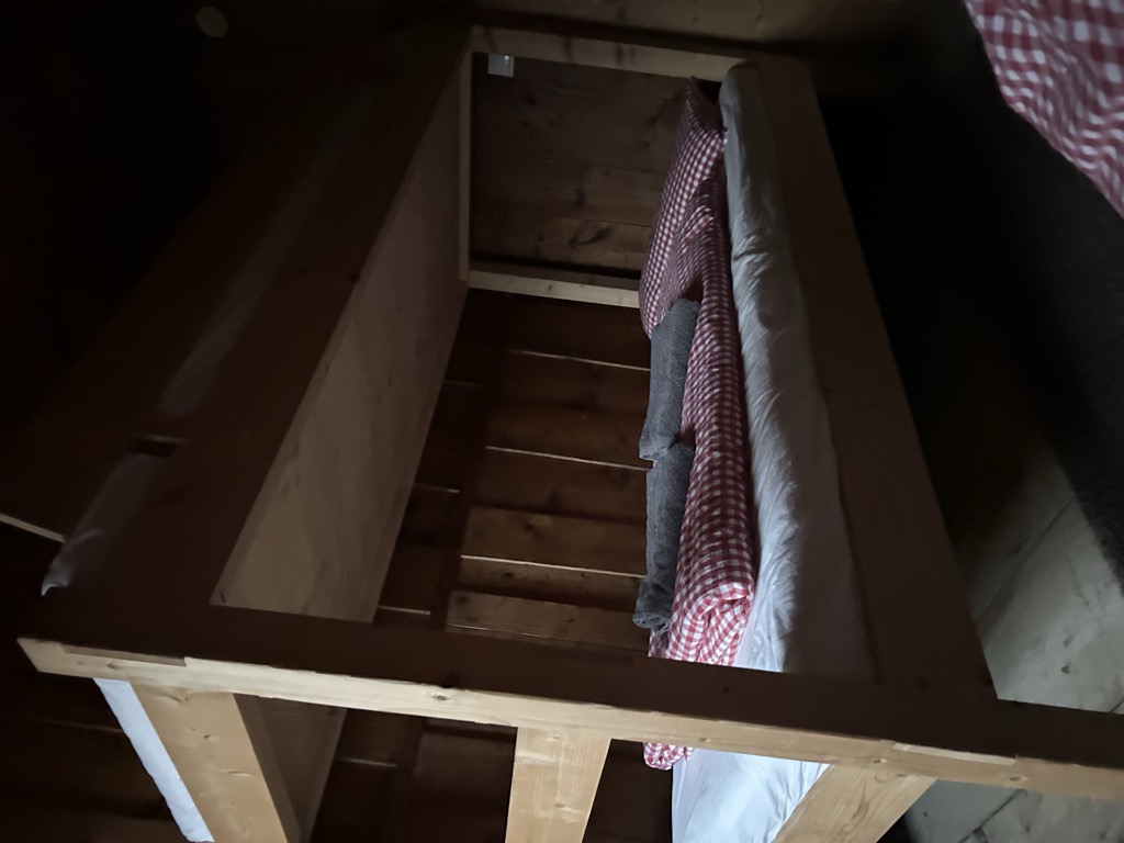 teplitzerhutte-rifugio-vedretta-pendente-2