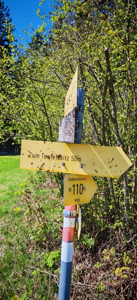 Photo №2 of Teufelstein