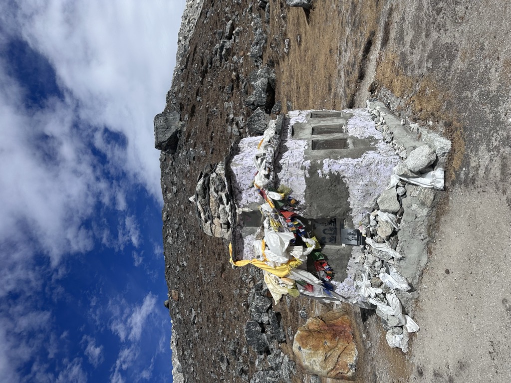 Photo №3 of Thok La Pass