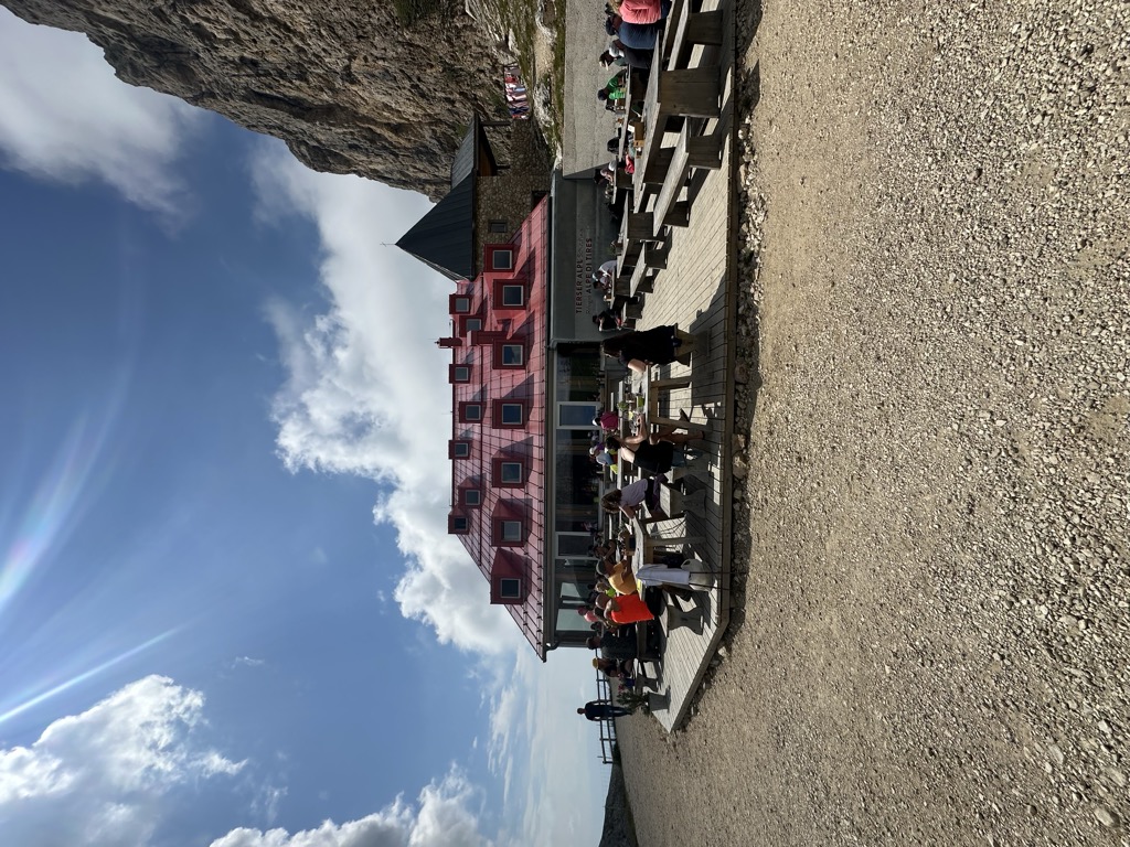 tierser-alpl-hutte-rifugio-alpe-di-tires-7