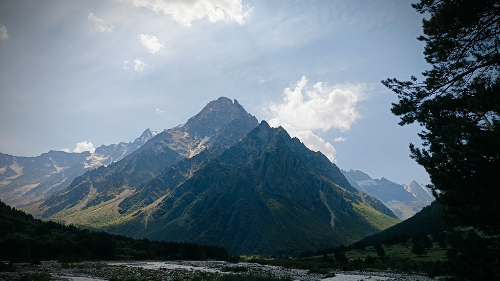 Photo №1 of Tikhtengen