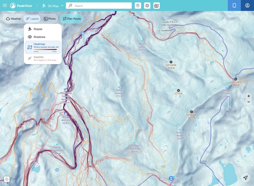 The Layers menu on the ski touring map with Heatmap switched on, around Rifugio Benevolo