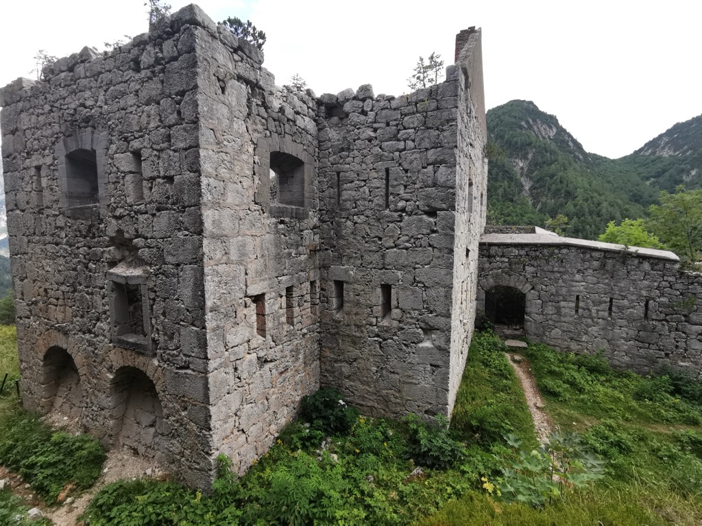 Photo №1 of Trdnjava Predel