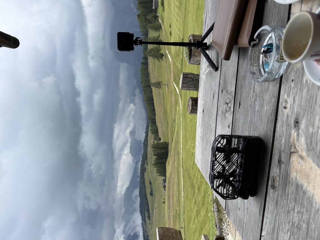 tuene-hutte-baita-tuene-1