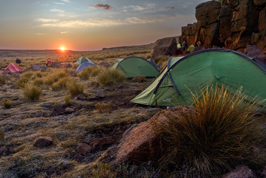 South Africa, uKhahlamba / Drakensberg Park, Camping on the summit of Mafadi