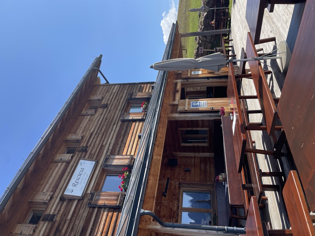 utia-resciesa-schutzhutte-raschotz-rifugio-resciesa-6