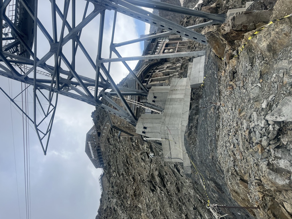 Vecchia funivia Pavillon – Rifugio Torino