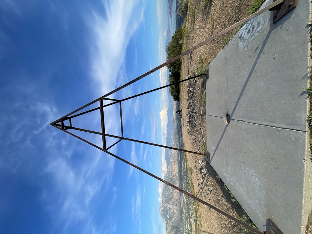 Photo №4 of View Benchmark